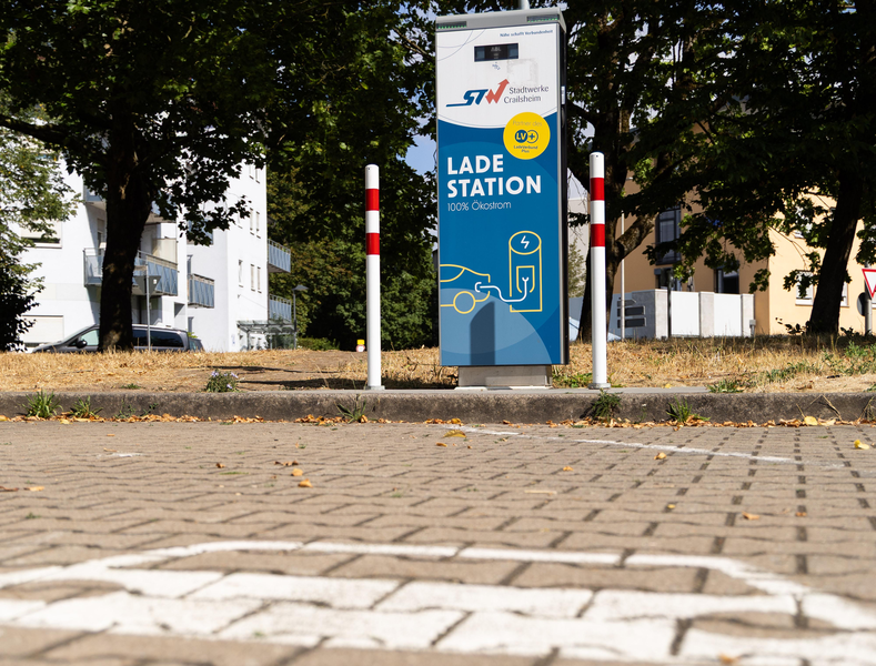 Bild einer E-Ladestation eines Autos